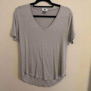 Old Navy Women’s Medium Tshirt
